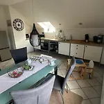 Hoheeifel Ferienwohnungen Mit Garten Naehe Nuerburgring Ideal Fuer Familien Und Gruppen
