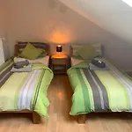 Hoheeifel Ferienwohnungen Mit Garten Naehe Nuerburgring Ideal Fuer Familien Und Gruppen Apartment