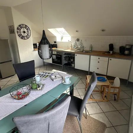 Hoheeifel, 1 Haus Mit 2 5 Schlafzimmer In Naehe Nuerburgring