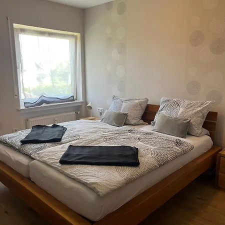Hoheeifel, 1 Haus Mit 2 5 Schlafzimmer In Naehe Nuerburgring * Kelberg