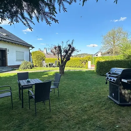 Hoheeifel, 1 Haus Mit 2 5 Schlafzimmer In Naehe Nuerburgring * Kelberg