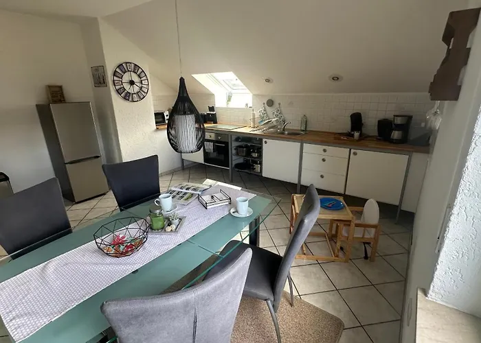 Hoheeifel Ferienwohnungen Mit Garten Naehe Nuerburgring Ideal Fuer Familien Und Gruppen