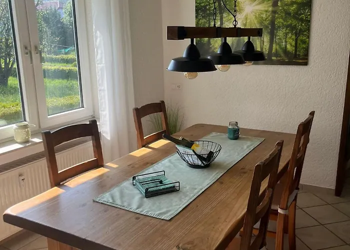 דירה Hoheeifel Ferienwohnungen Mit Garten Naehe Nuerburgring Ideal Fuer Familien Und Gruppen קלברג
