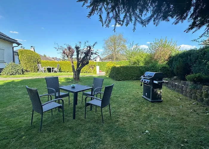 Hoheeifel Ferienwohnungen Mit Garten Naehe Nuerburgring Ideal Fuer Familien Und Gruppen *